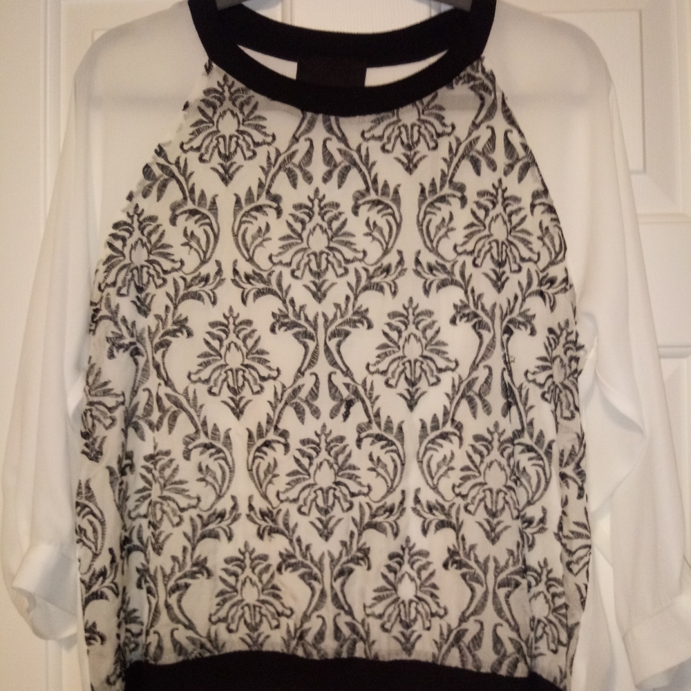 Harlowe and Graham embroidered blouse